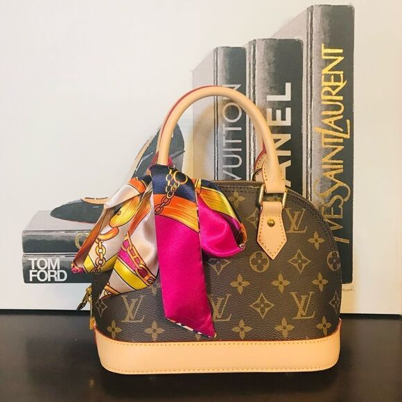 Silk Twilly Set One pair - Picture 2 of 4